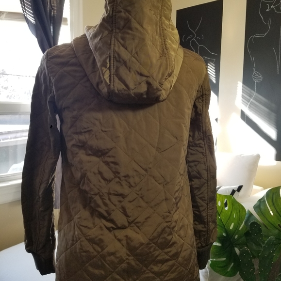 Zara womens quilted jacket liner, medium - Picture 3 of 4